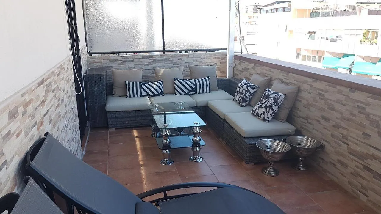 Precioso Atico Con Terraza En Plaza De Andalucia Apartman Torremolinos