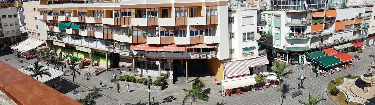 Precioso Atico Con Terraza En Plaza De Andalucia Apartman Torremolinos